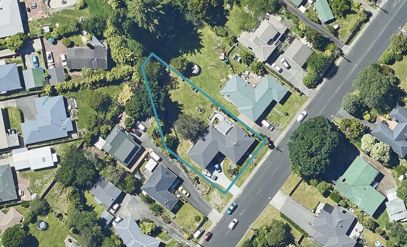 25 Selwyn Road, Lynmore, Rotorua - Carousel 1