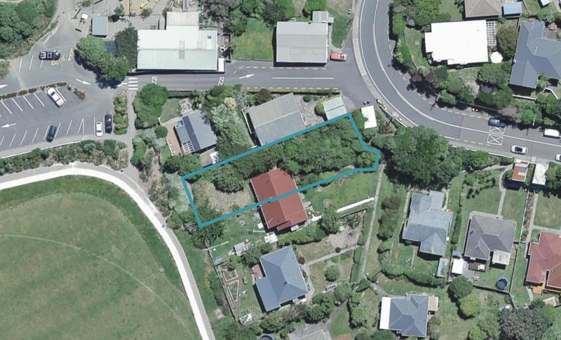 19 Sunshine Avenue, Karori, Wellington - Carousel 1