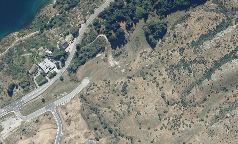 1 White Stag Rise, Kelvin Heights, Queenstown - Carousel 1