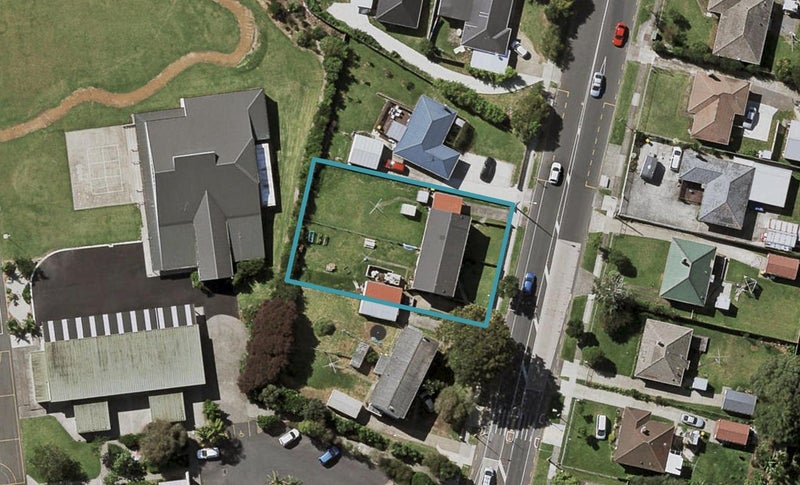 2/200 Preston Road, Ōtara, Auckland - Carousel 1