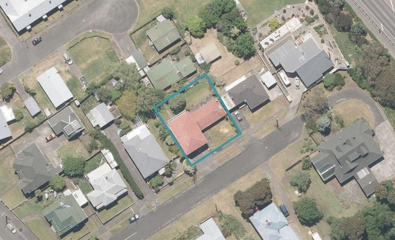 33 Mason Terrace, Gonville, Whanganui - Carousel 1