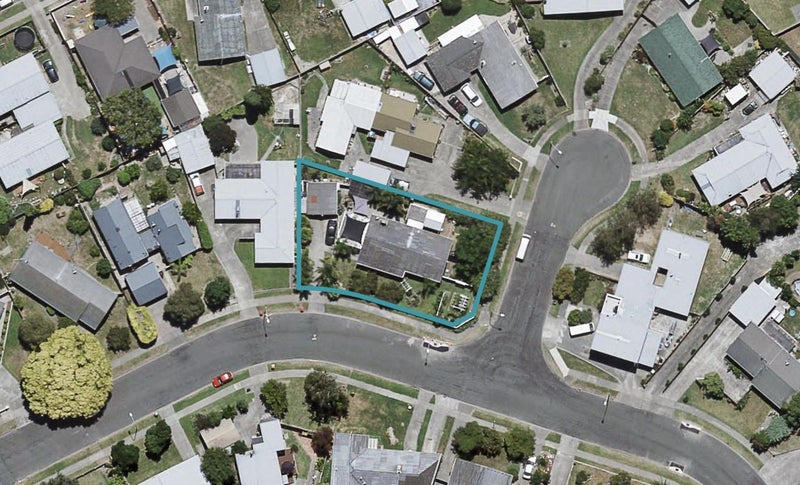 1 Lomond Place, Tamatea, Napier - Carousel 1