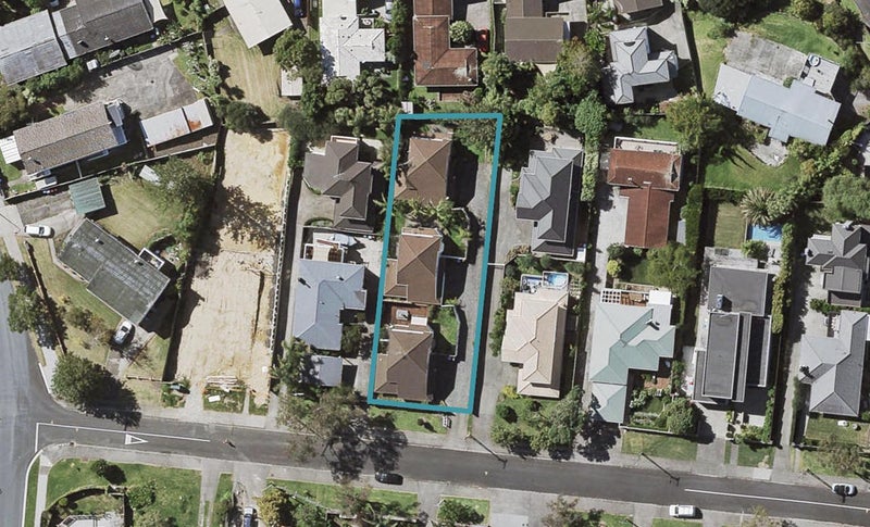 14A Rutherford Terrace, Meadowbank, Auckland - Carousel 1