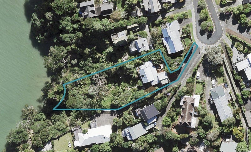 35 Telstar Place, Beach Haven, Auckland - Carousel 1