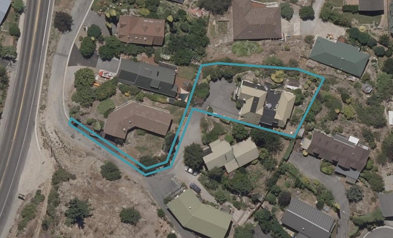12 The Half Mile, Bridge Hill, Alexandra - Carousel 1