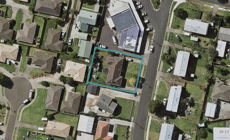 3 Piako Street, Ōtara, Auckland - Carousel 1