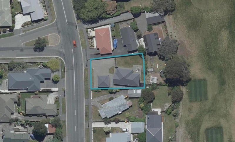 476 Bower Avenue, Parklands, Christchurch - Carousel 1