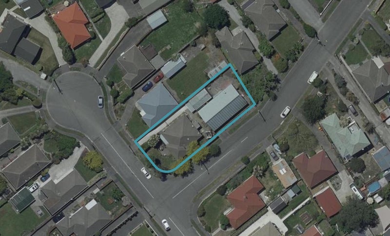 1/14 Kinnaird Place, Hillmorton, Christchurch - Carousel 1