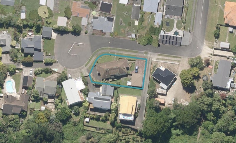 3 Moray Place, Durie Hill, Whanganui - Carousel 1