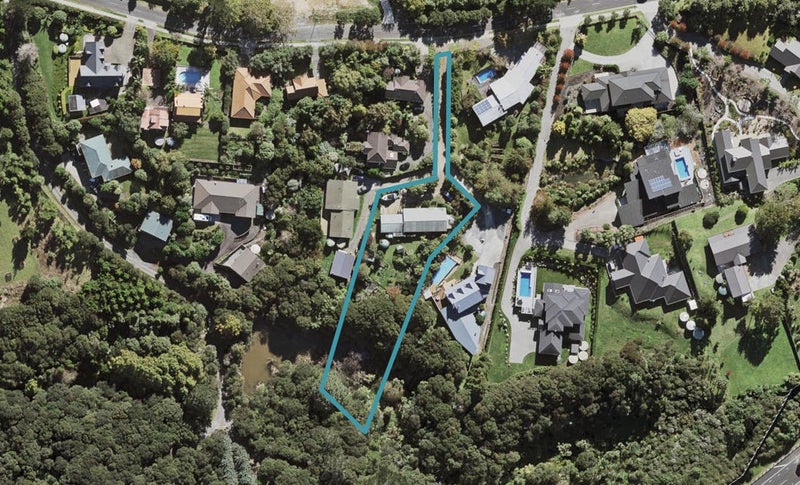 24 Wicklam Lane, Greenhithe, Auckland - Carousel 1