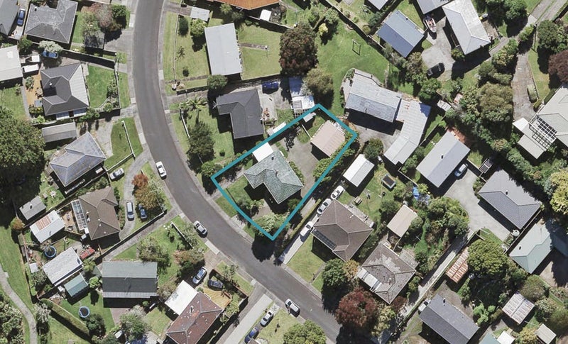 38 Chilcott Road, Henderson, Auckland - Carousel 1