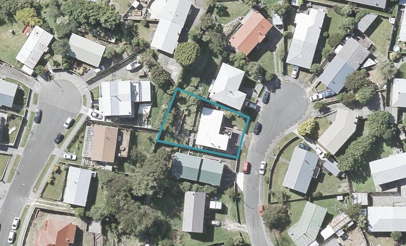15 Bexley Grove, Wainuiomata, Lower Hutt - Carousel 1