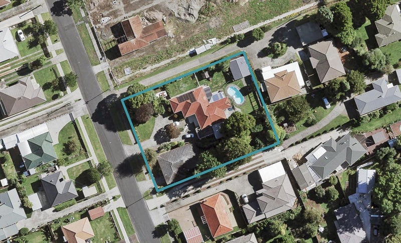 2/13 Bunnythorpe Road, Papakura, Papakura - Carousel 1