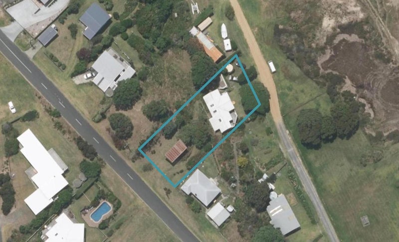 9 Lincoln Street, Mangawhai Heads, Mangawhai - Carousel 1