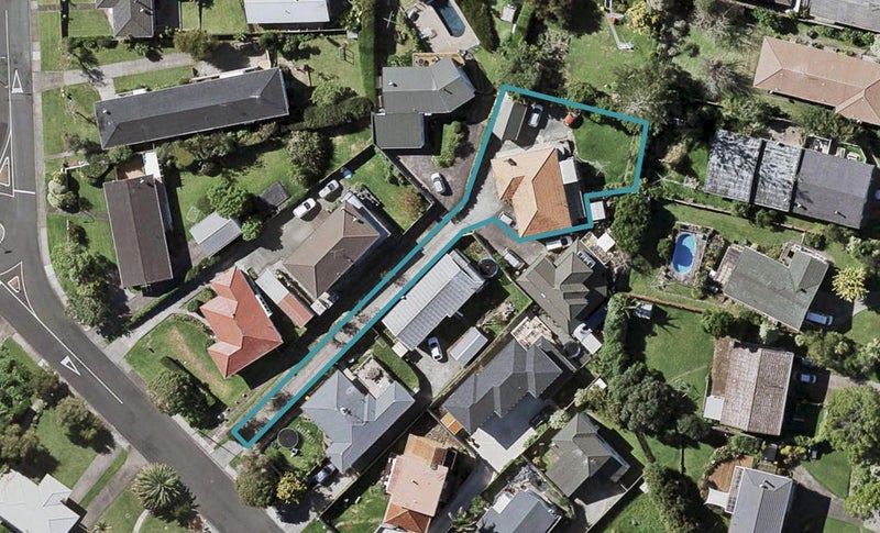 30 Greenhill Crescent, Pakuranga, Auckland - Carousel 1