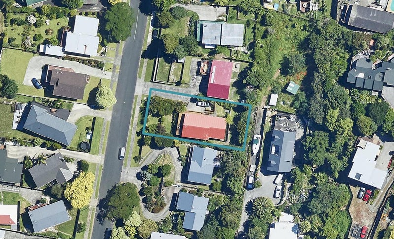 51 Carlton Street, Bellevue, Tauranga - Carousel 1
