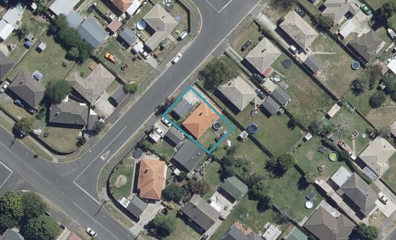 4 Rawlings Street, Bader, Hamilton - Carousel 1