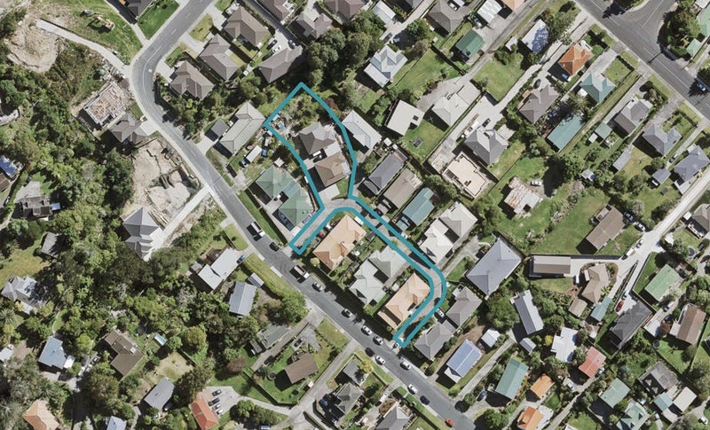 2/49 Sungrove Rise, Sunnyvale, Auckland - Carousel 1