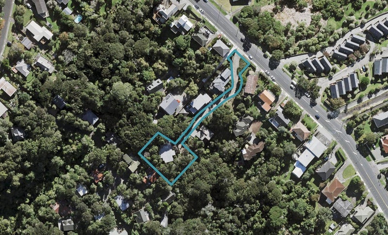 22B Waipa Street, Birkenhead, Auckland - Carousel 1