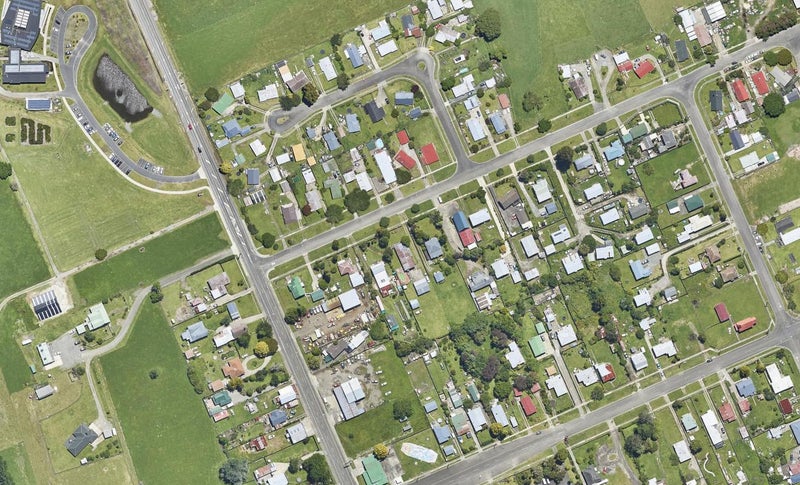6 Howell Road, Taneatua, Tāneatua - Carousel 1