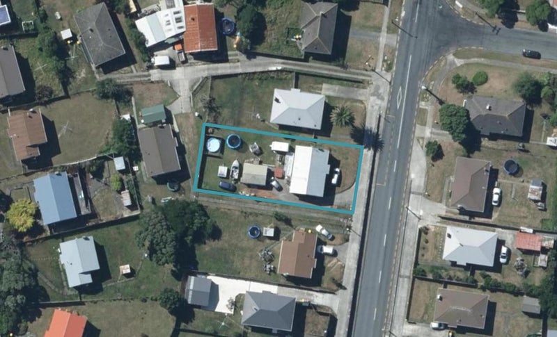 88 Te Pene Avenue, Titahi Bay, Porirua - Carousel 1
