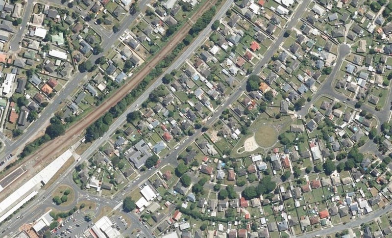 23 Sladden Street, Naenae, Lower Hutt - Carousel 1