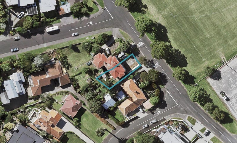 23 Reihana Street, Orakei, Auckland - Carousel 1