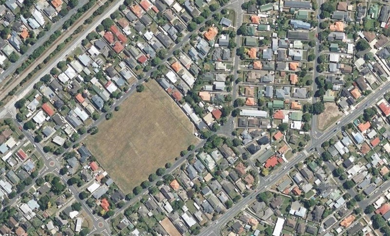 2/51 Brook Street, Waterloo, Lower Hutt - Carousel 1
