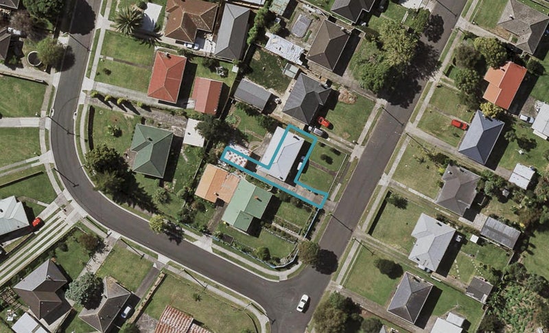 21B Awatere Street, Clover Park, Auckland - Carousel 1