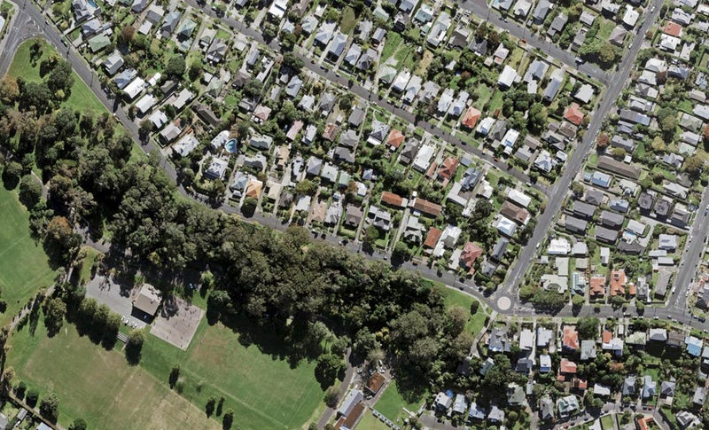 81 Western Springs Road, Morningside, Auckland - Carousel 1
