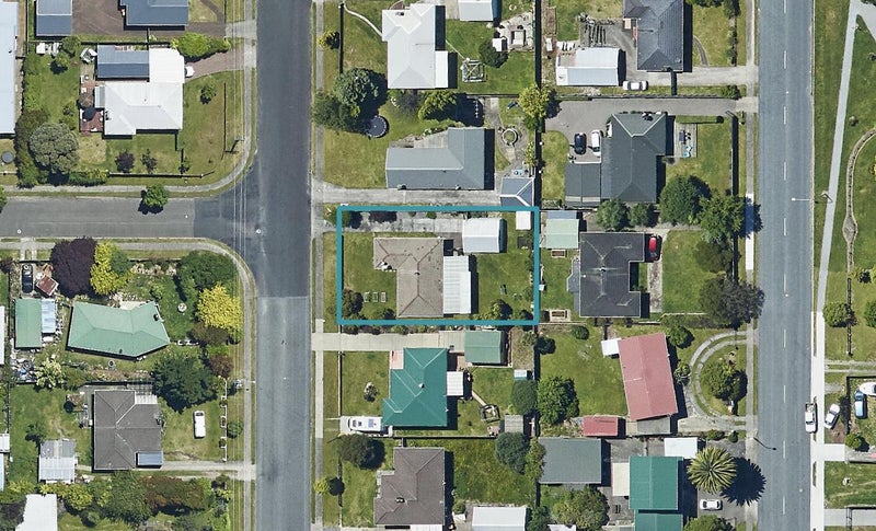 10 Jameson Avenue, Fenton Park, Rotorua - Carousel 1