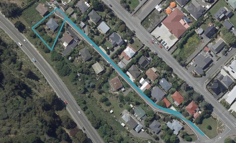 5 Railway Terrace, Heathcote Valley, Christchurch - Carousel 1