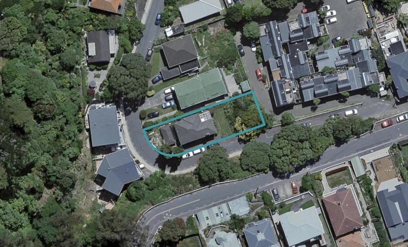 2 Anderson Terrace, Mount Cook, Wellington - Carousel 1