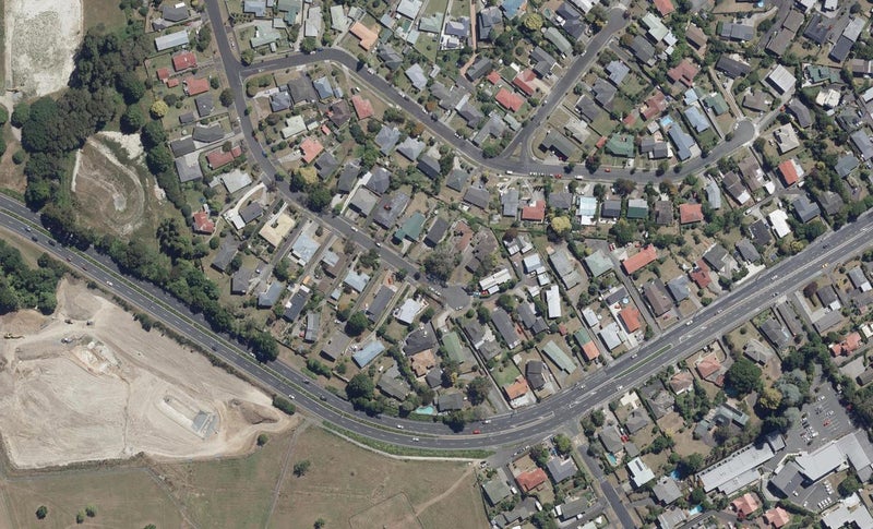 61 Flynn Road, Hillcrest, Hamilton - Carousel 1