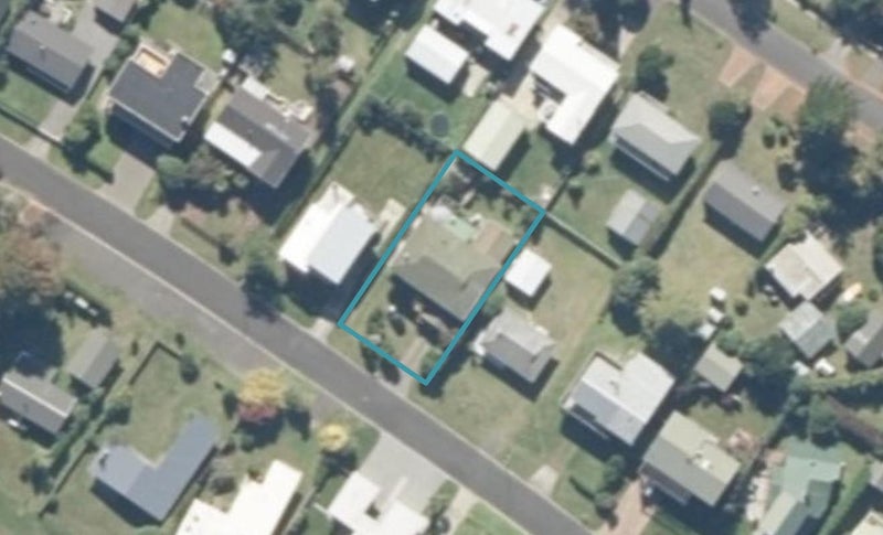 15 Nisbet Terrace, Kinloch, Taupō - Carousel 1