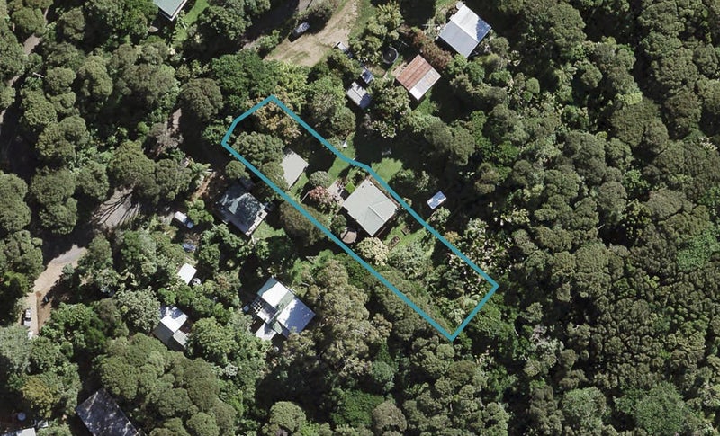 93 Glen Brook Road, Ōmiha, Waiheke Island - Carousel 1