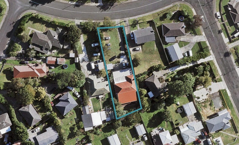 45 Buller Crescent, Manurewa, Auckland - Carousel 1