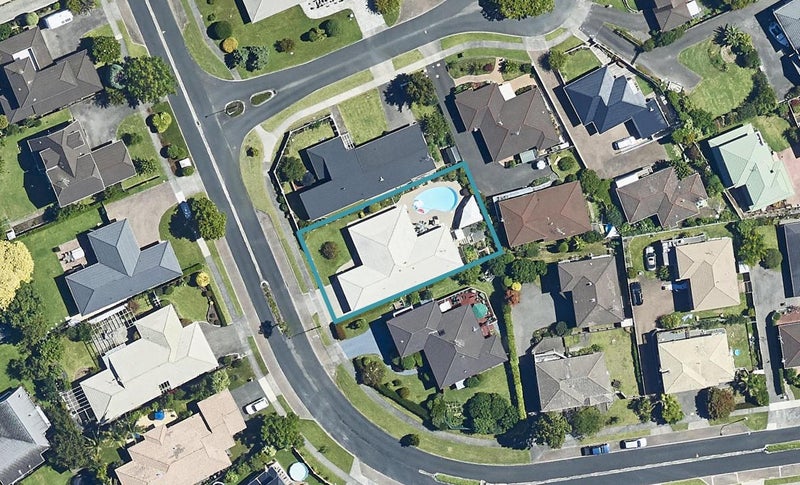 18 Percival Avenue, Matua, Tauranga - Carousel 1