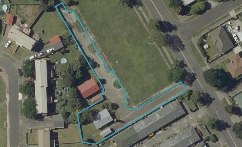116A Botanical Road, Takaro, Palmerston North - Carousel 1