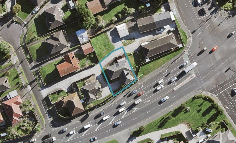 94 Maioro Street, New Windsor, Auckland - Carousel 1