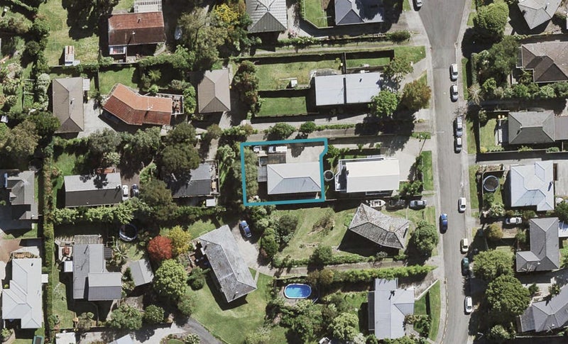 20A Ludlow Terrace, Totara Vale, Auckland - Carousel 1