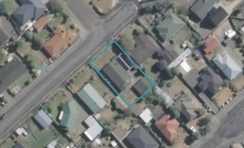 8 Connor Place, Netherby, Ashburton - Carousel 1