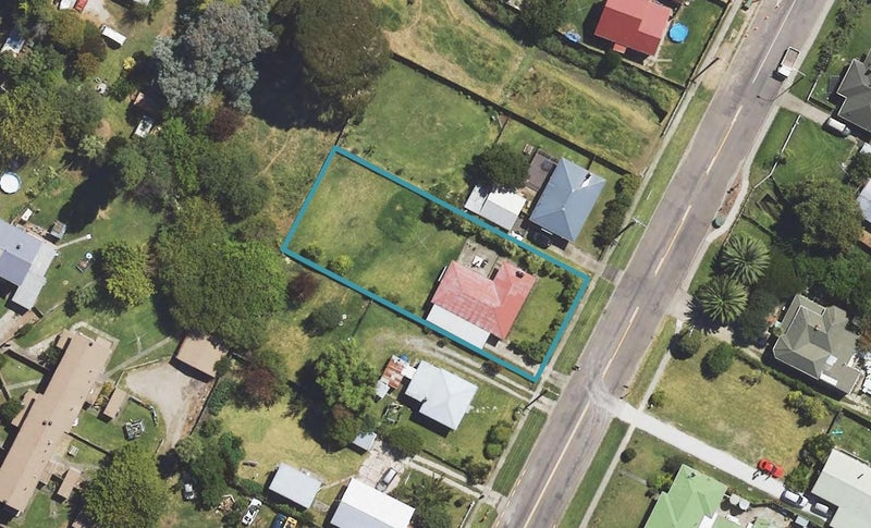 5 Endcliffe Road, Kaiti, Gisborne - Carousel 1
