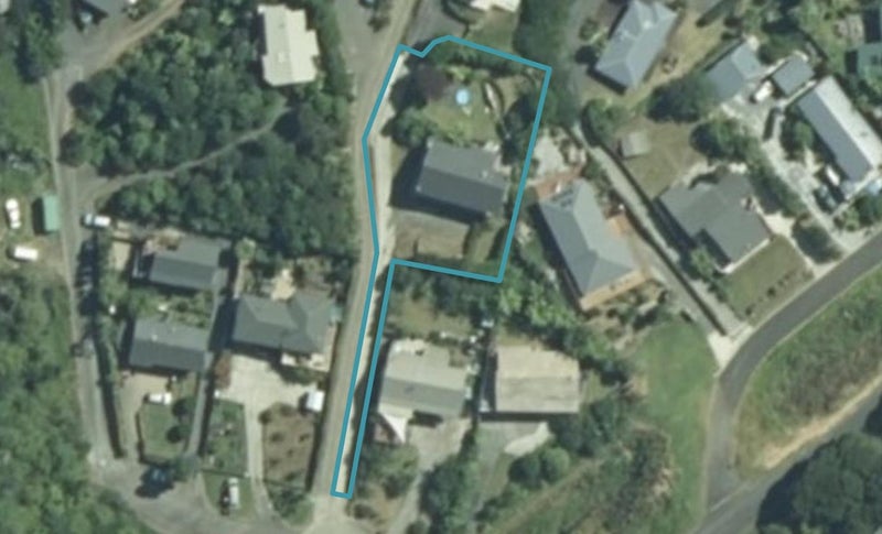 20A Kaitoke Street, Raglan - Carousel 1