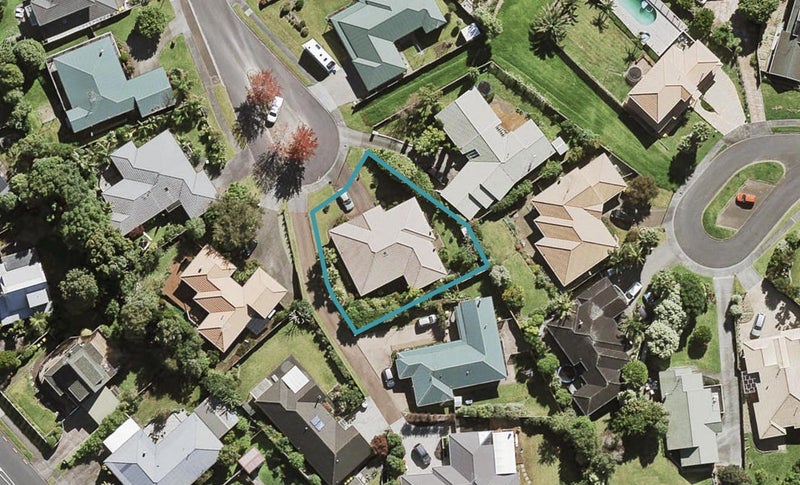 12 Sandpiper Grove, Unsworth Heights, Auckland - Carousel 1