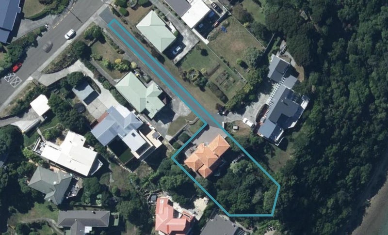 42B Mana View Road, Paremata, Porirua - Carousel 1
