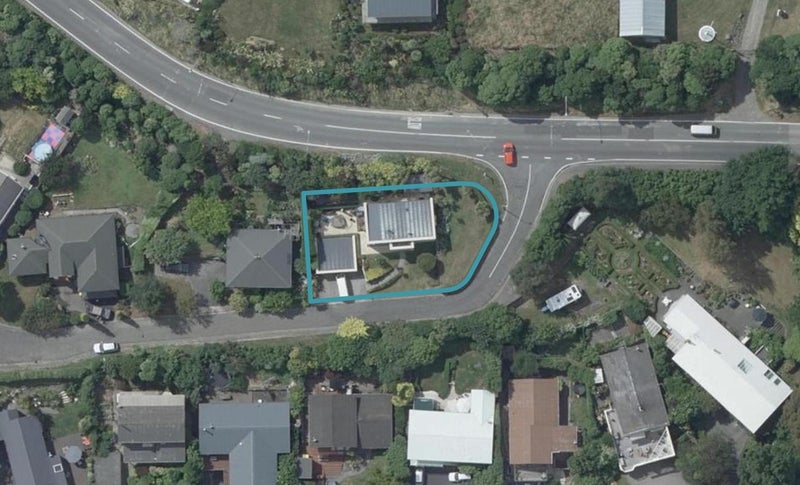 2 Kaikomako Place, Cass Bay, Lyttelton - Carousel 1