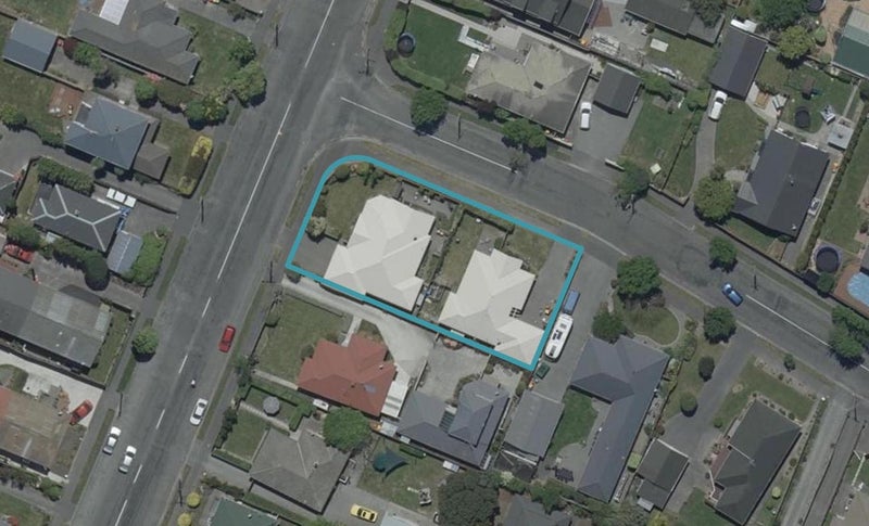 2/2 Springhill Street, Russley, Christchurch - Carousel 1