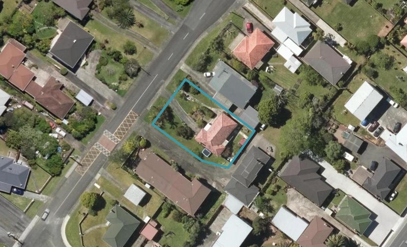 29 Fifth Avenue, Avenues, Whangarei - Carousel 1
