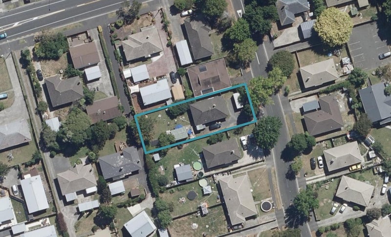 59 Sare Crescent, Fairfield, Hamilton - Carousel 1